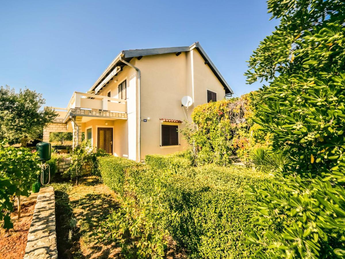 Apartment Marija By Interhome Vir Bagian luar foto